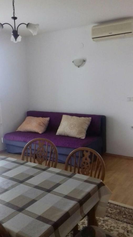 Apartmani Misak Vrsi Esterno foto
