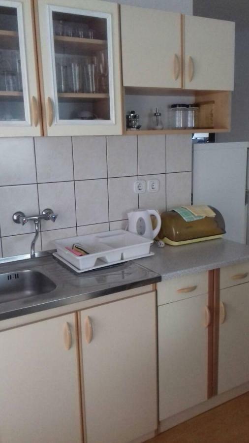 Apartmani Misak Vrsi Esterno foto