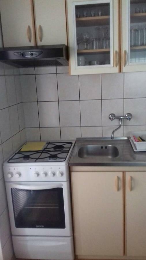 Apartmani Misak Vrsi Esterno foto