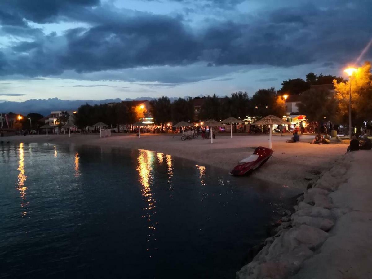 Apartmani Misak Vrsi Esterno foto