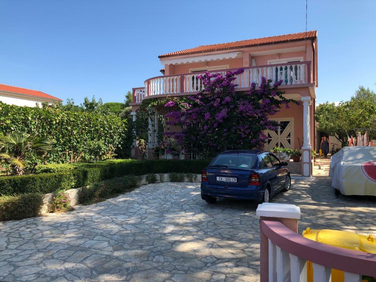 Apartmani Misak Vrsi Esterno foto